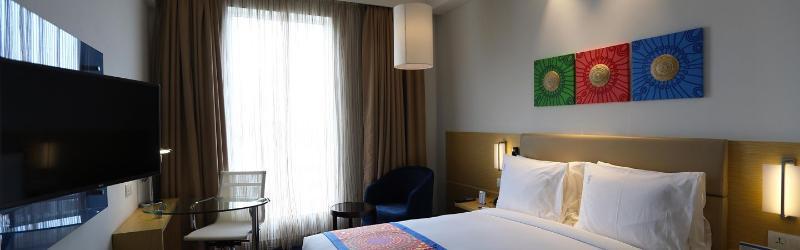 Holiday Inn Express Chennai Old Mahabalipuram Road Kültér fotó
