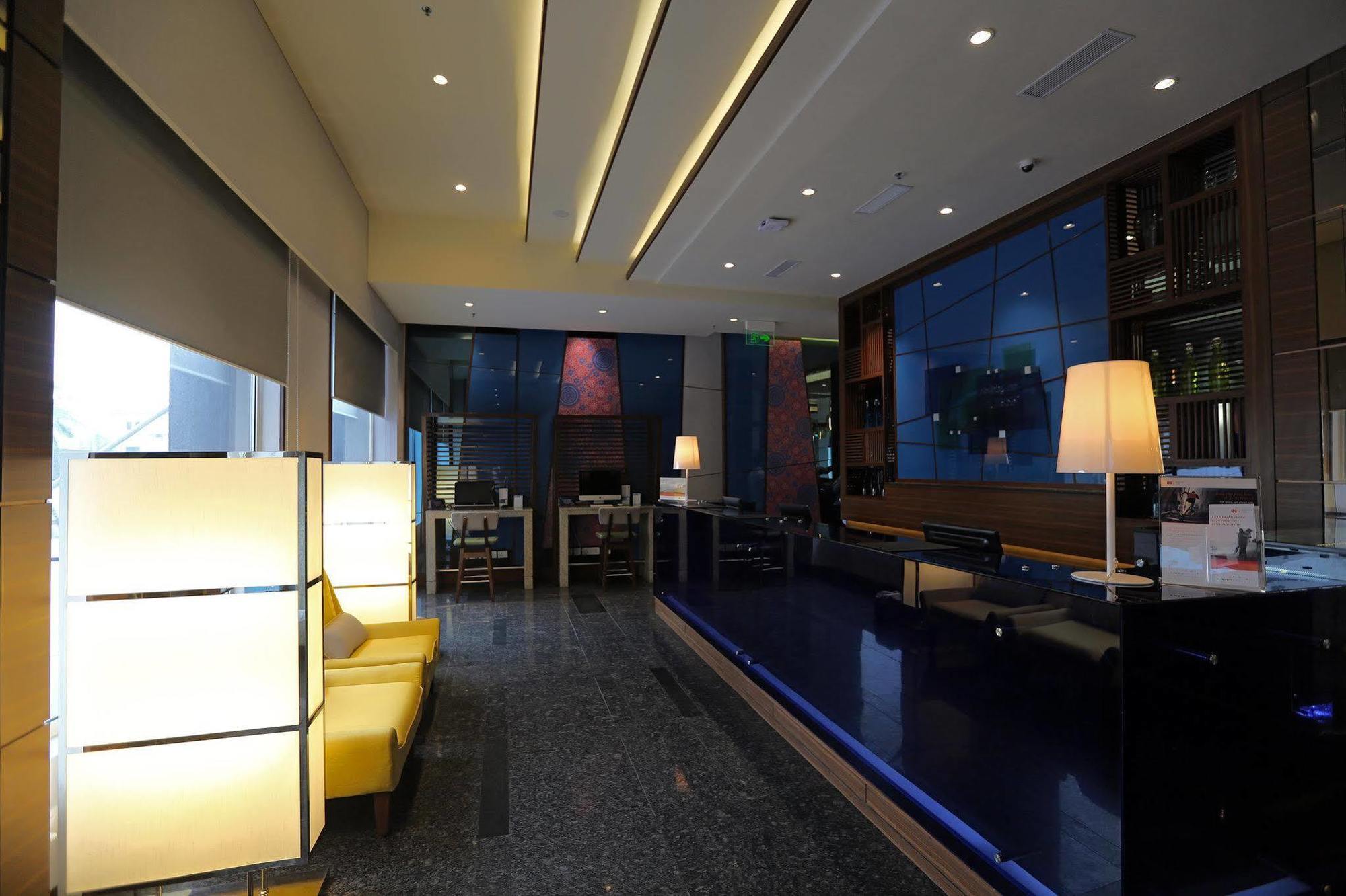 Holiday Inn Express Chennai Old Mahabalipuram Road Kültér fotó
